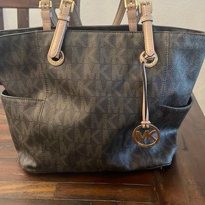 MICHAEL Michael Kors Tote